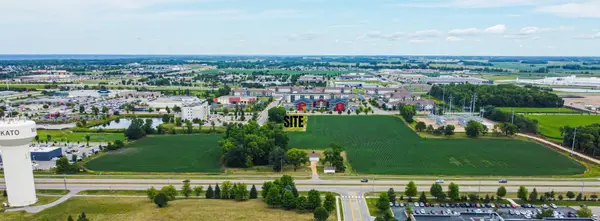 2X Adams Street, Mankato, MN 56001