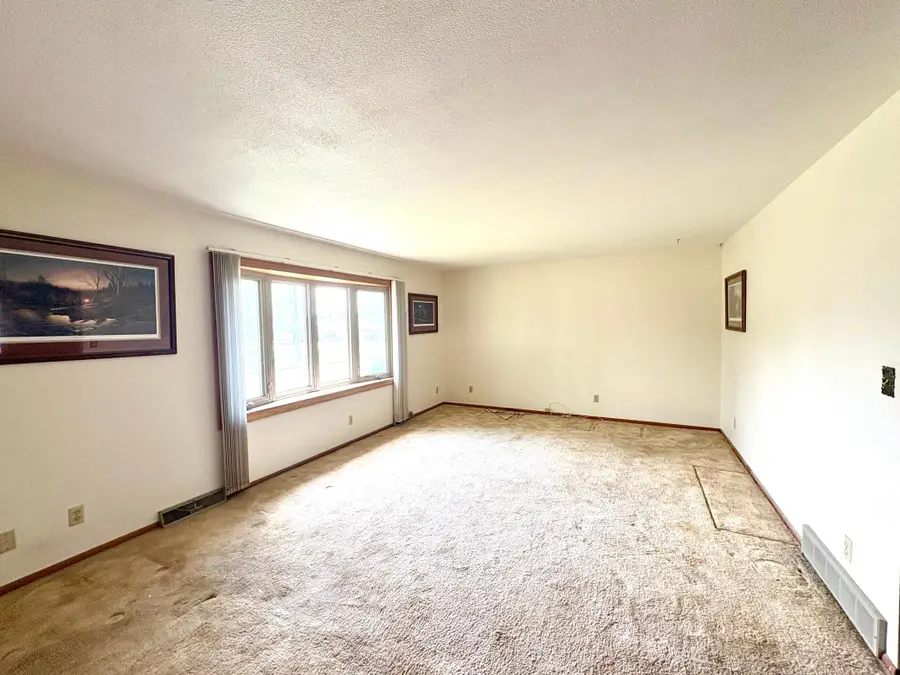 404 E 3rd Street, Madison, MN 56256 - #2