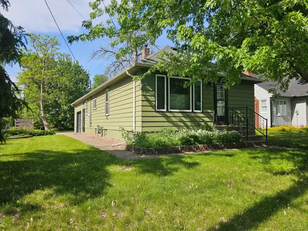 567 1st Avenue Nw, Forest Lake, MN 55025