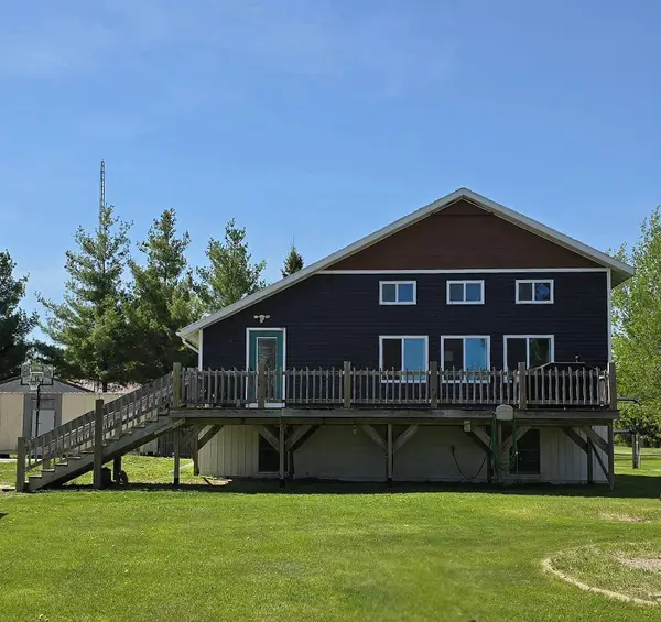 326 2nd Avenue E, Federal Dam, MN 56641