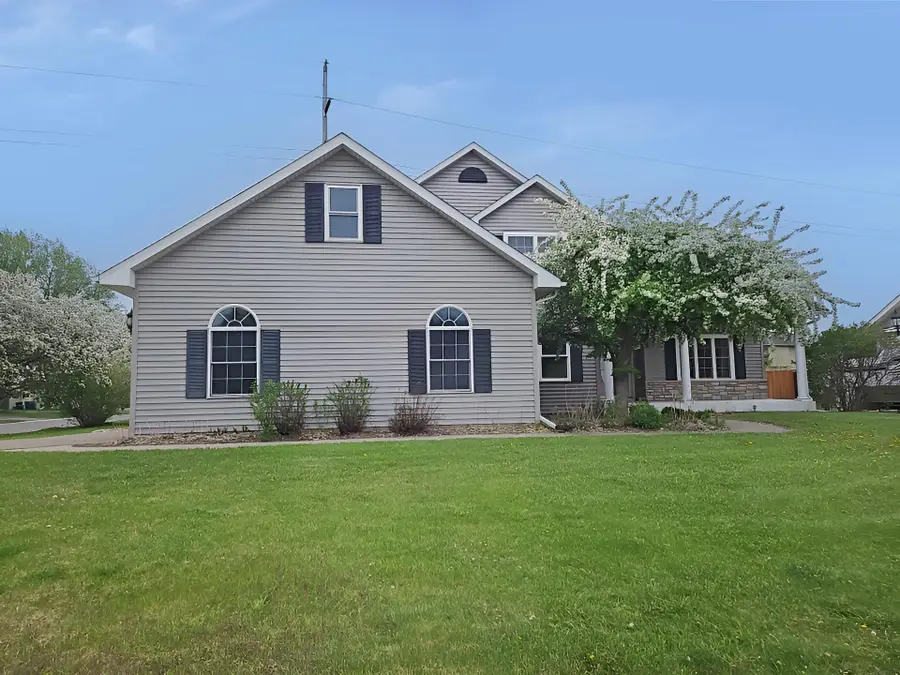 5928 Pintail Lane, White Bear Lake, MN 55110 - #2