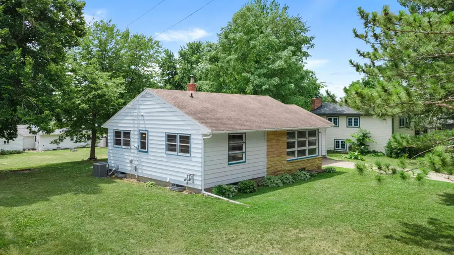 711 Elm Avenue, Gaylord, MN 55334 - #3