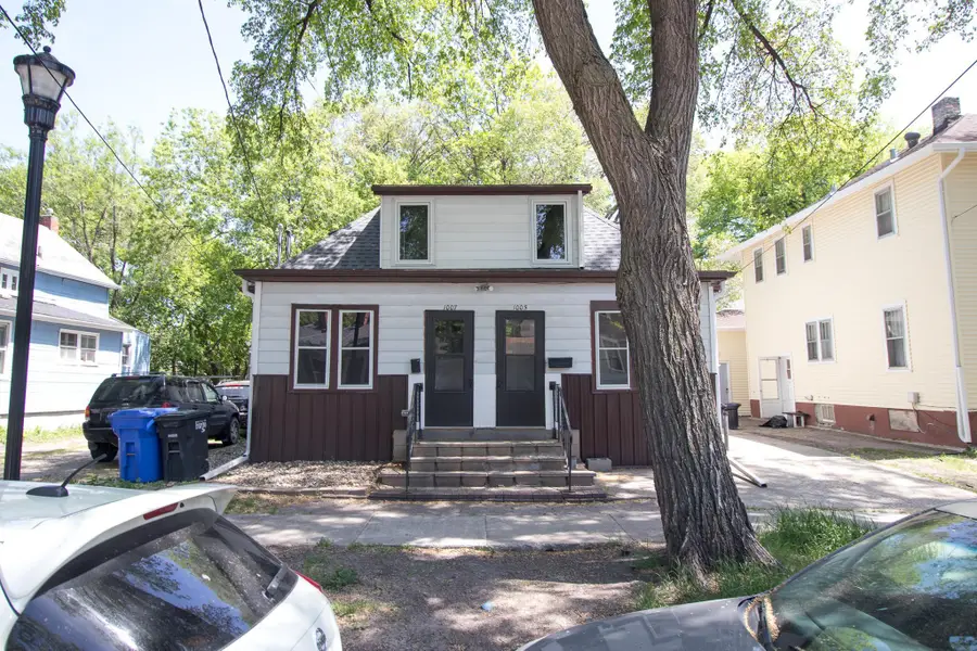 1005-1007 12th Street N, Fargo, ND 58102 - #2
