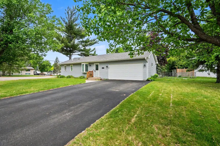 10439 University Circle Ne, Blaine, MN 55434 - #2
