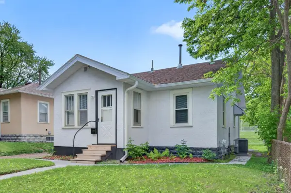 1690 Margaret Street, Saint Paul, MN 55106