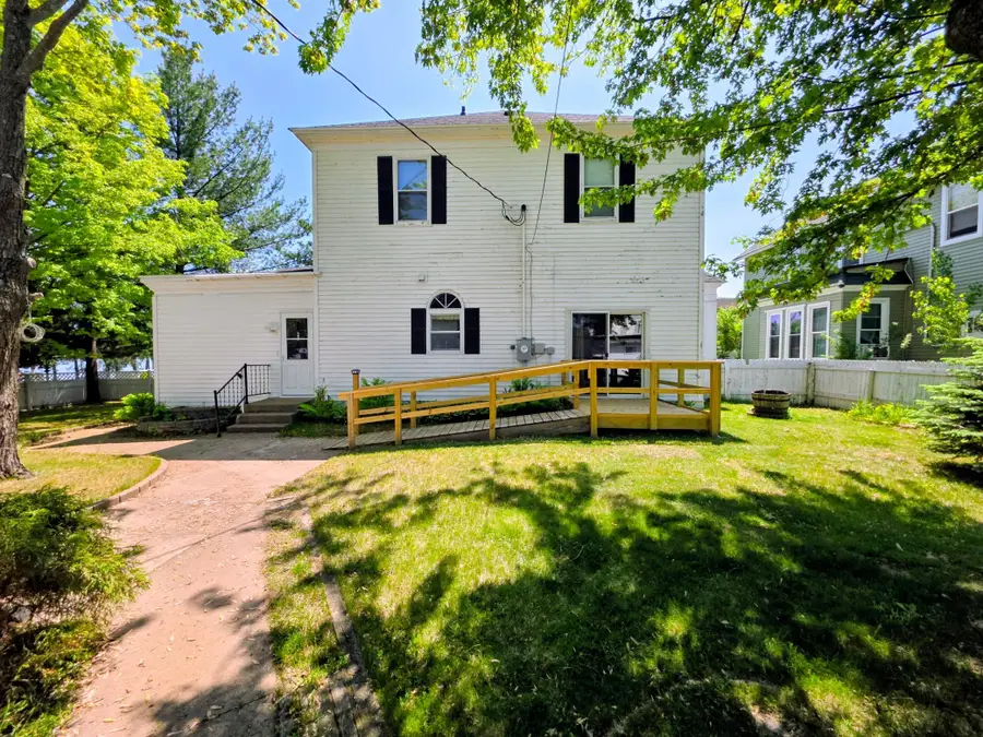 9 4th Avenue, Shell Lake, WI 54871 - #3