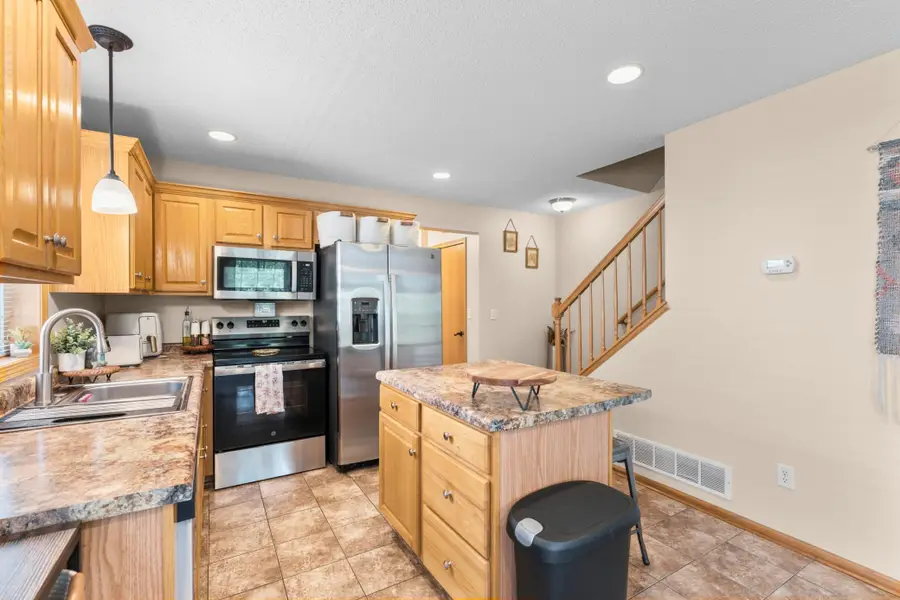3156 River Falls Court Nw, Rochester, MN 55901 - #3