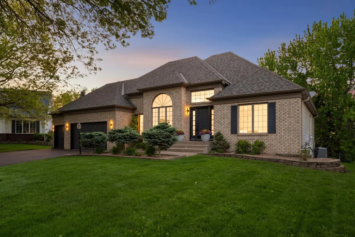 802 Spring Hill Court, Woodbury, MN 55125 - #1
