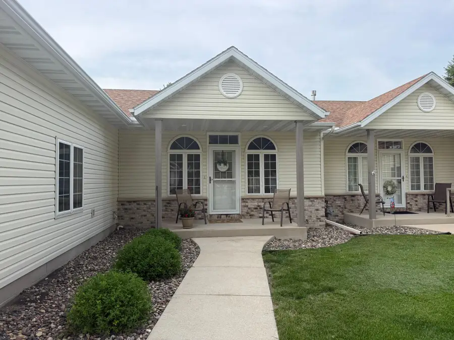 2084 Richway Lane Se, Owatonna, MN 55060 - #3