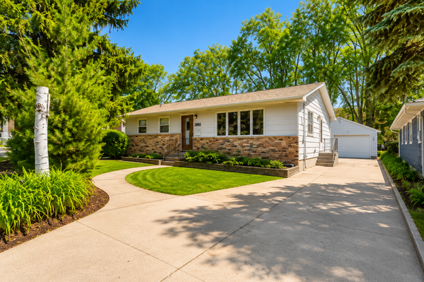 4615 Johnson Street Ne, Columbia Heights, MN 55421
