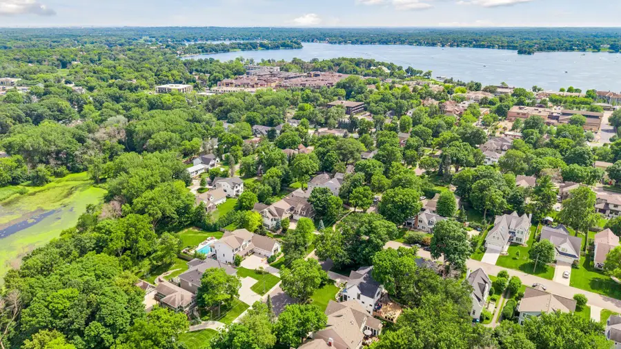 238 Broadway Avenue N, Wayzata, MN 55391 - #2