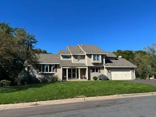 715 Stanwich Lane, Mendota Heights, MN 55118