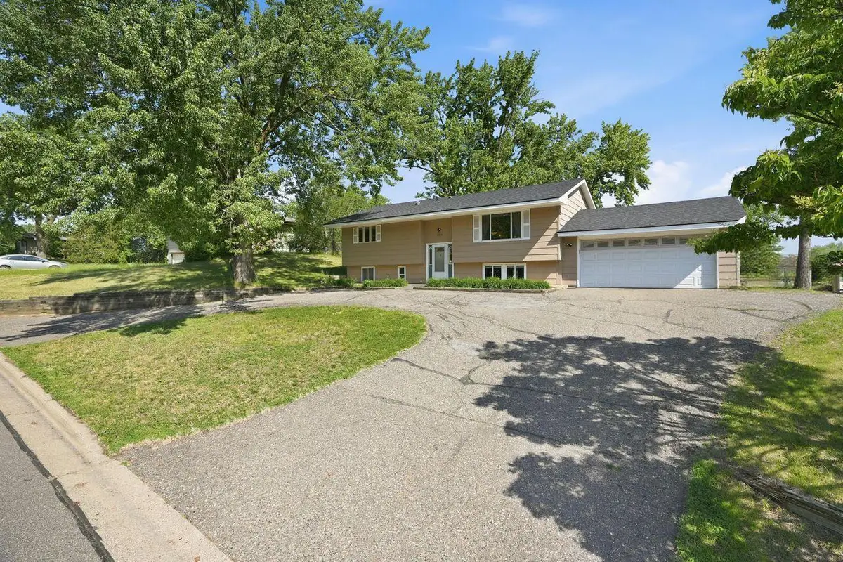 1604 W 131st Street, Burnsville, MN 55337 - #1