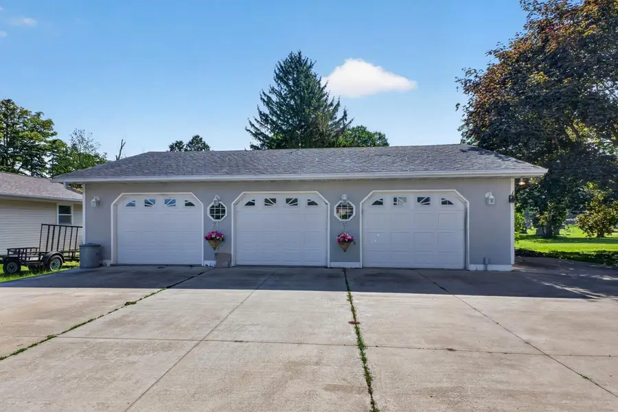 807 Washington Avenue, Wabasha, MN 55981 - #3