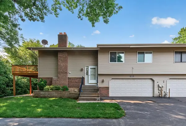 3575 York Drive, Woodbury, MN 55125