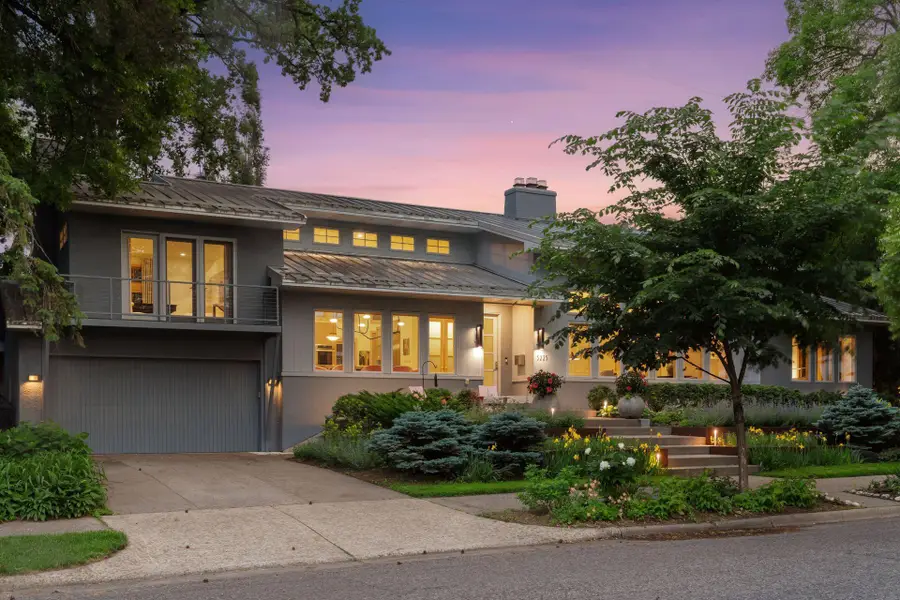 3225 W 38th Street, Minneapolis, MN 55410 - #3