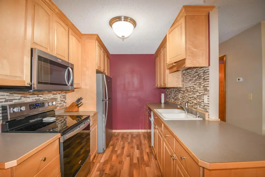 1513 28th Avenue S, Fargo, ND 58103 - #3
