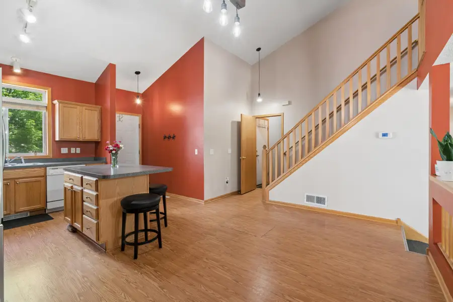 623 35th Street W, Hastings, MN 55033 - #3