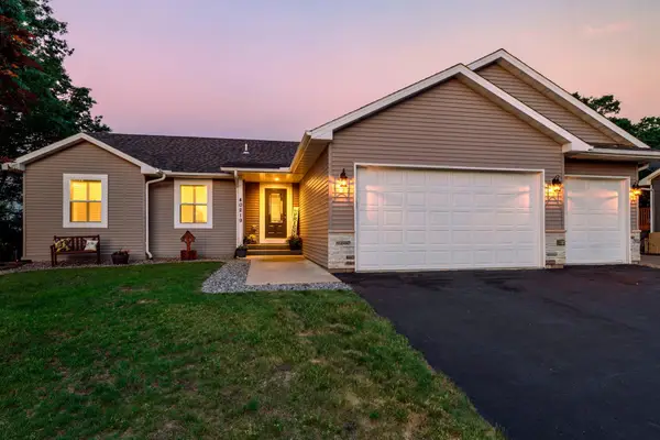 40219 Golden Way, North Branch, MN 55056