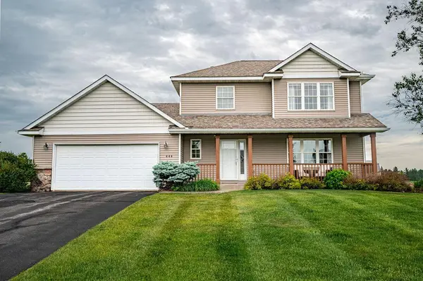 444 W Overlook Drive, Ellsworth, WI 54011