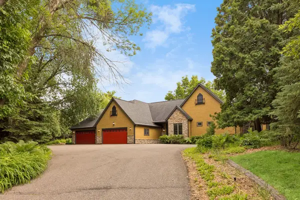 17809 W 62nd Street, Eden Prairie, MN 55346