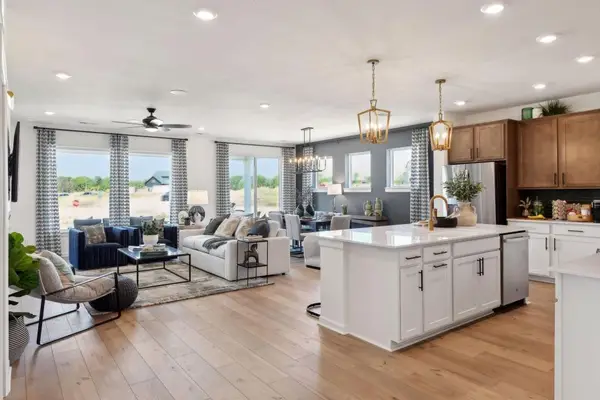10568 Harbor Lane N, Maple Grove, MN 55369