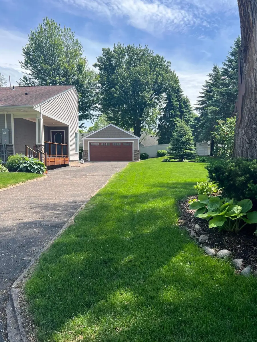 3929 Fordham Drive Ne, Saint Anthony, MN 55421 - #3