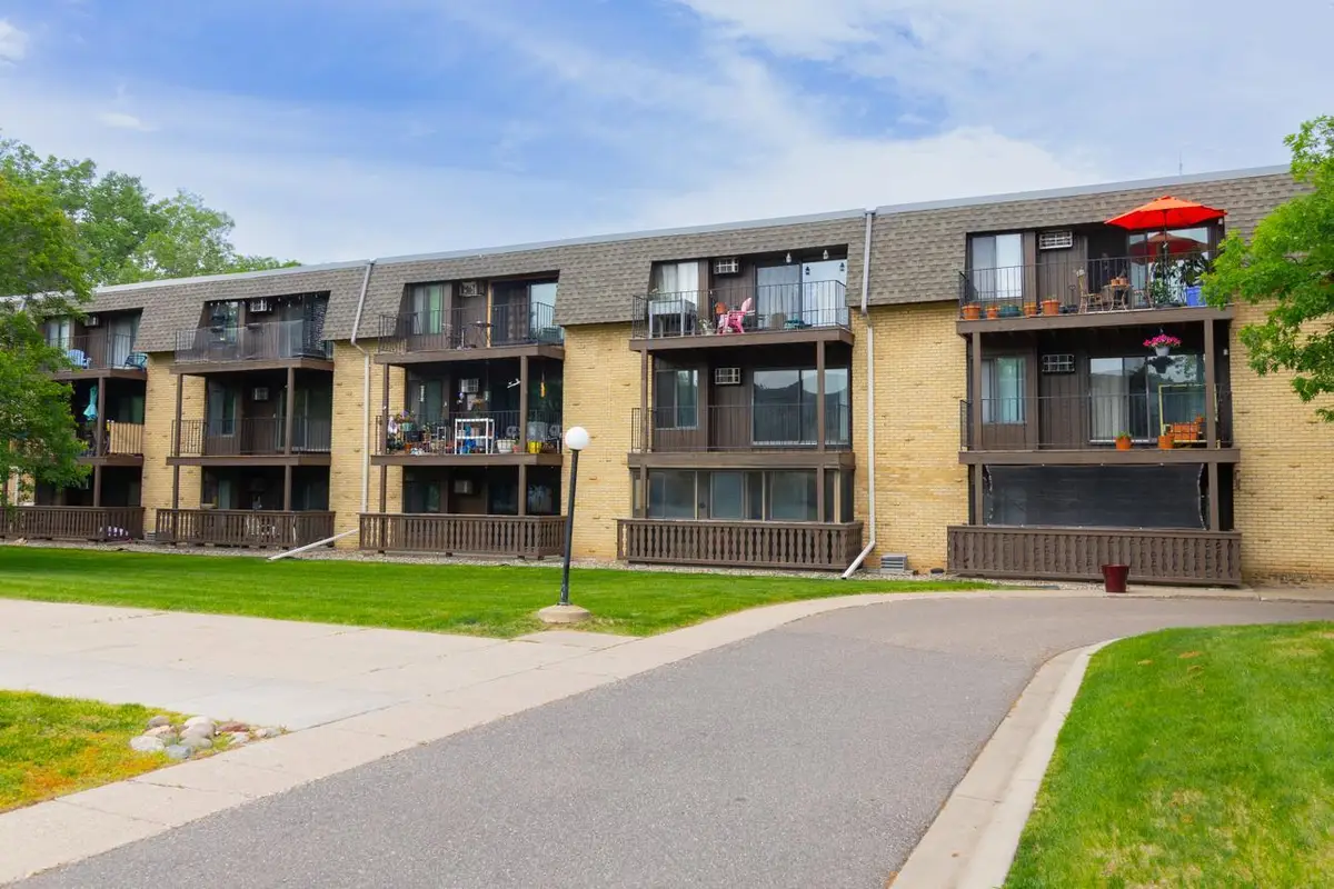 3431 Kent Street #815, Shoreview, MN 55126 - #1