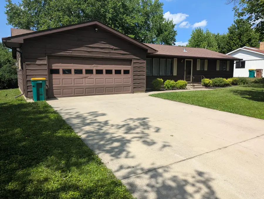 1005 Skylark Lane, Albert Lea, MN 56007 - #3