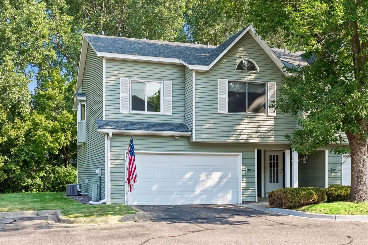 8865 Norway Street Nw, Coon Rapids, MN 55433 - #1