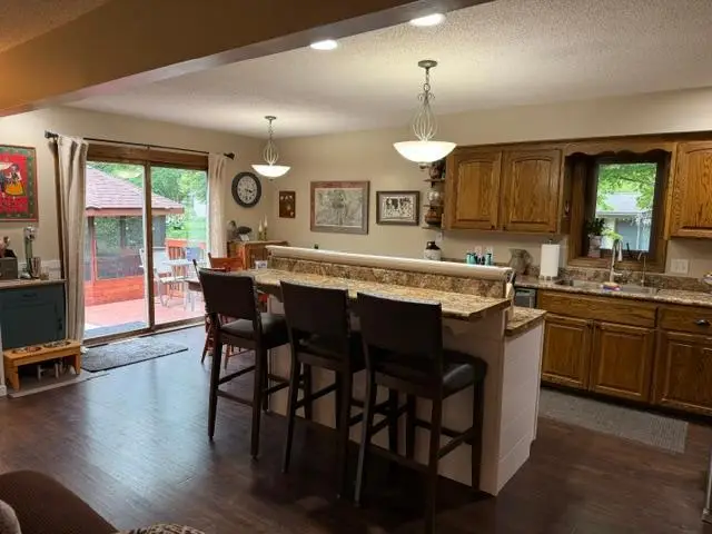 725 S Gilman Avenue, Litchfield, MN 55355 - #2