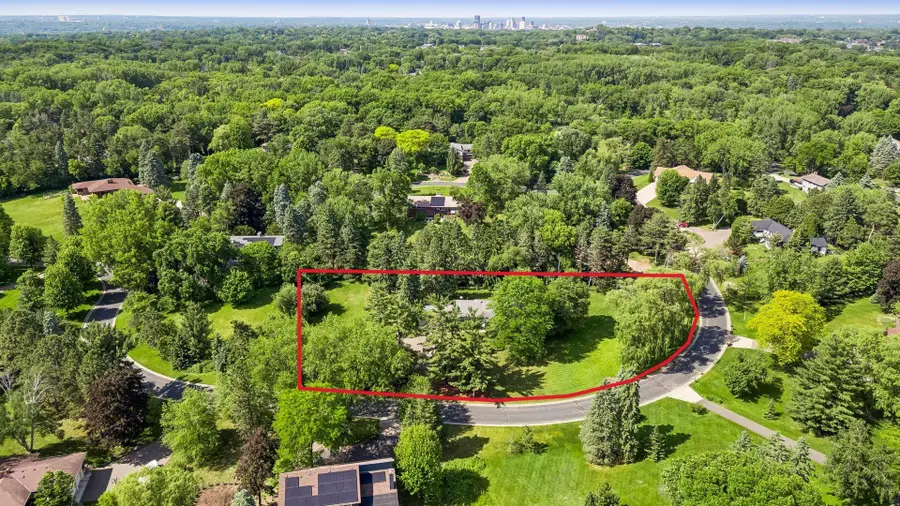 205 Oakview Road, West Saint Paul, MN 55118 - #2