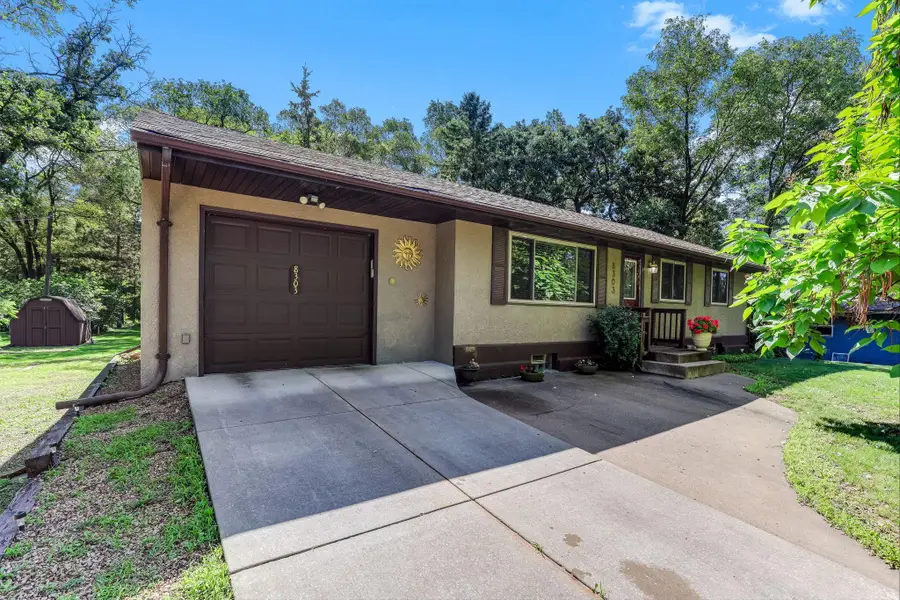 8303 Red Oak Drive, Mounds View, MN 55112 - #2