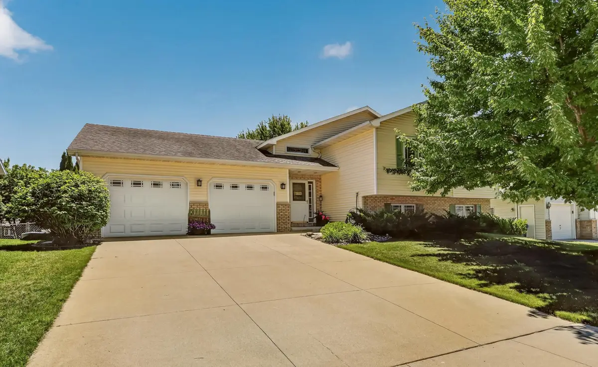 4462 Durham Lane Nw, Rochester, MN 55901 - #1