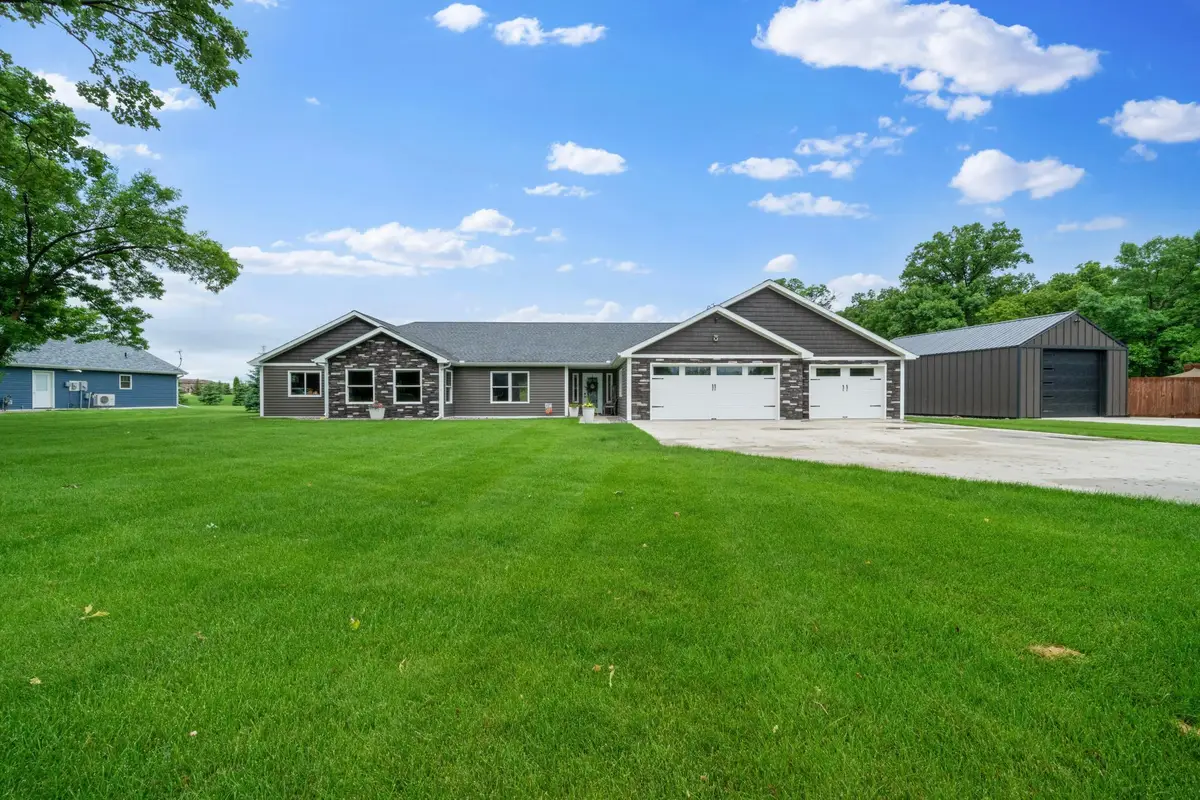 4024 Rosewood Lane Se, Alexandria, MN 56308 - #1