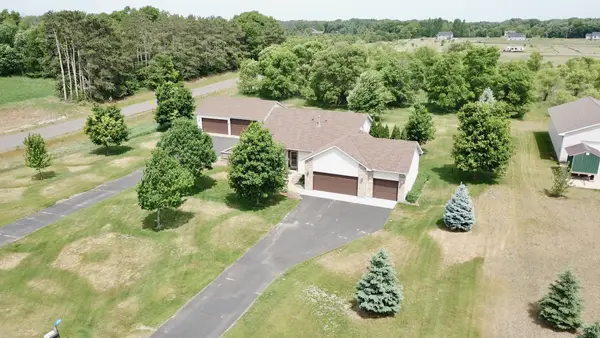 13938 298th Avenue Nw, Princeton, MN 55371