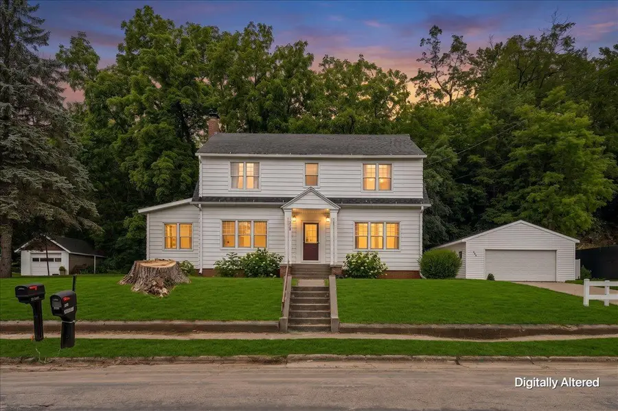 398 E Wall Street, Ellsworth, WI 54011 - #2