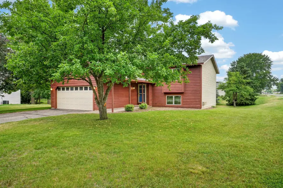 13806 Zarthan Court, Savage, MN 55378 - #2