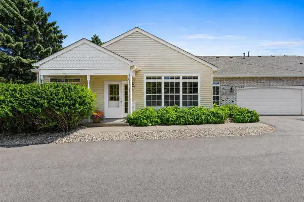 3080 Timberwood Trail #35, Eagan, MN 55121