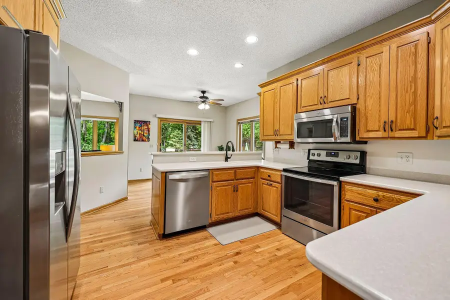 14040 96th Avenue N, Maple Grove, MN 55369 - #2