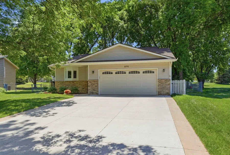 876 Curry Trail, Eagan, MN 55123 - #2