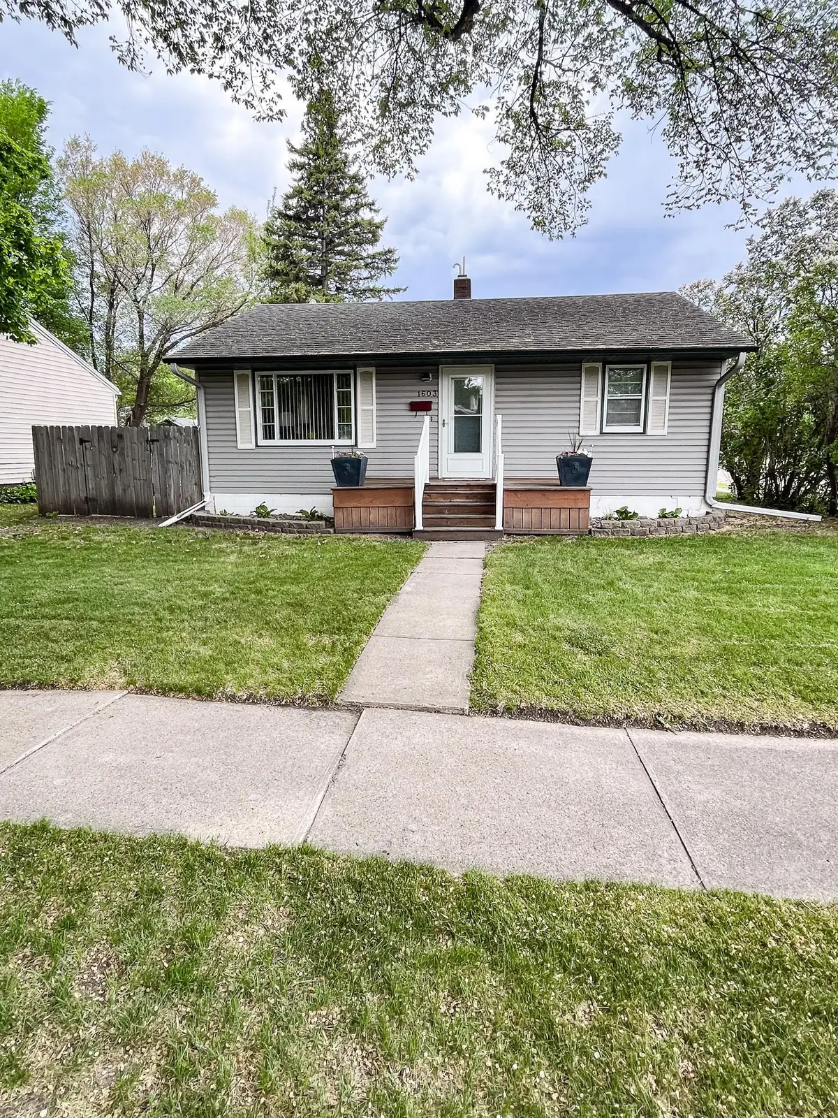 1603 5th Street S, Moorhead, MN 56560 - #1