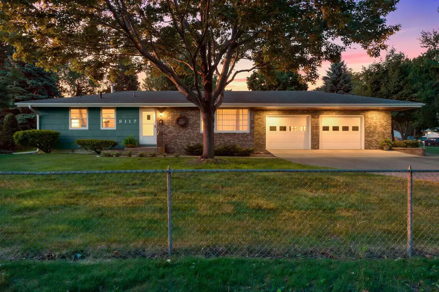 8117 Iris Drive N, Brooklyn Park, MN 55428 - #2