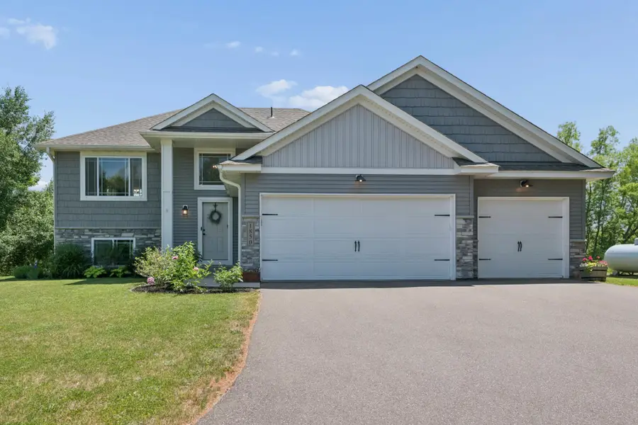 1850 357th Avenue Ne, Cambridge, MN 55008 - #2