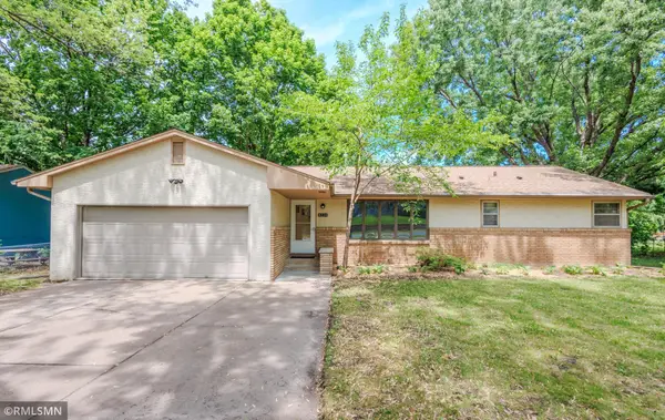 8324 62nd Avenue N, Brooklyn Park, MN 55428