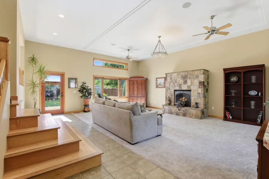 1400 Lia Drive, Northfield, MN 55057 - #2