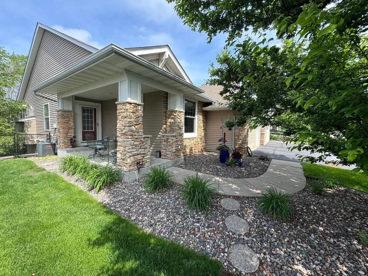 4711 Walnut Grove Lane N, Plymouth, MN 55446 - #1