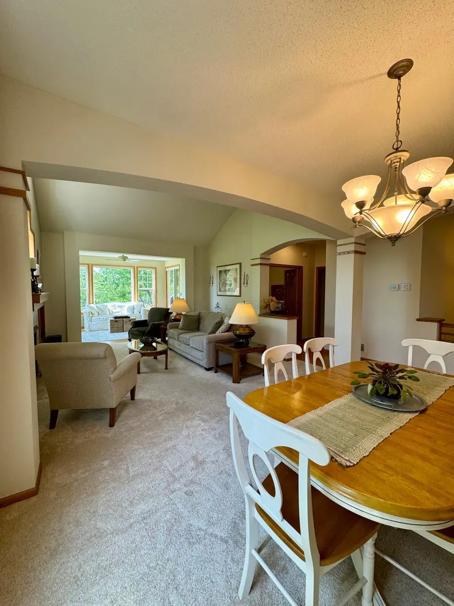 4711 Walnut Grove Lane N, Plymouth, MN 55446 - #3