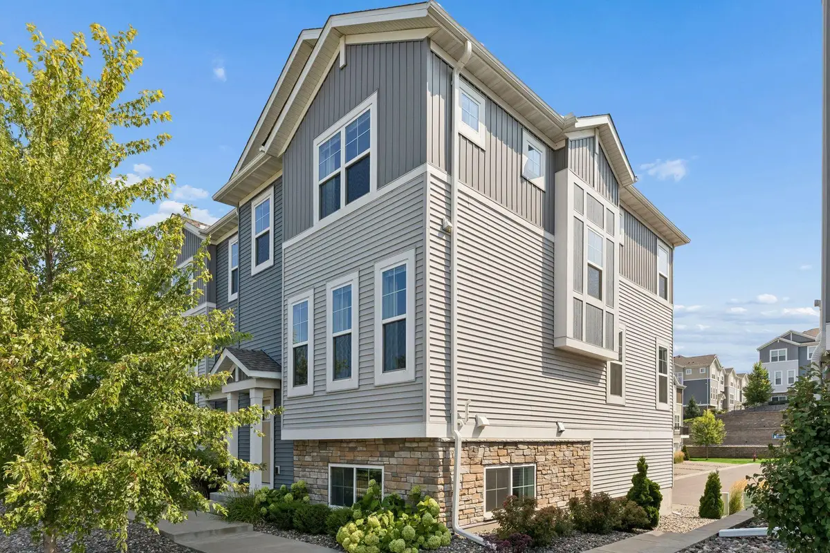 2193 Gateway Curve, Saint Paul, MN 55109 - #1