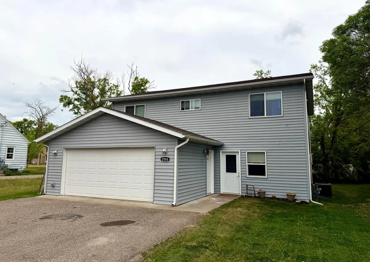 2518 Minnesota Avenue Nw, Bemidji, MN 56601 - #1